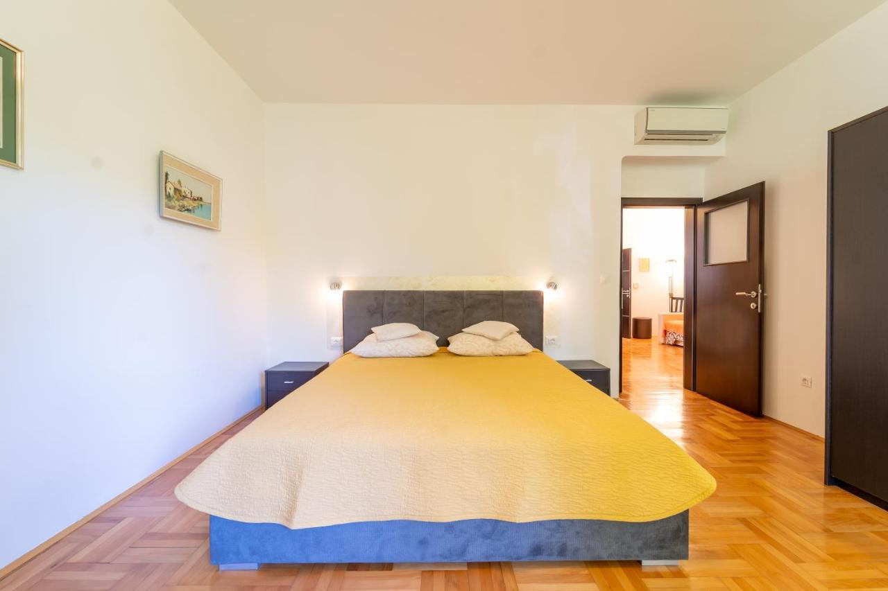 Apartments Naja Split Luaran gambar