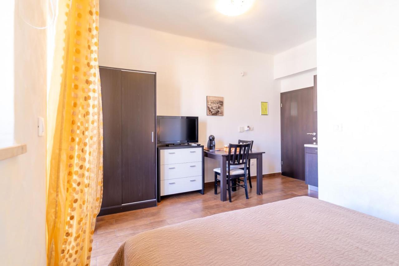 Apartments Naja Split Luaran gambar