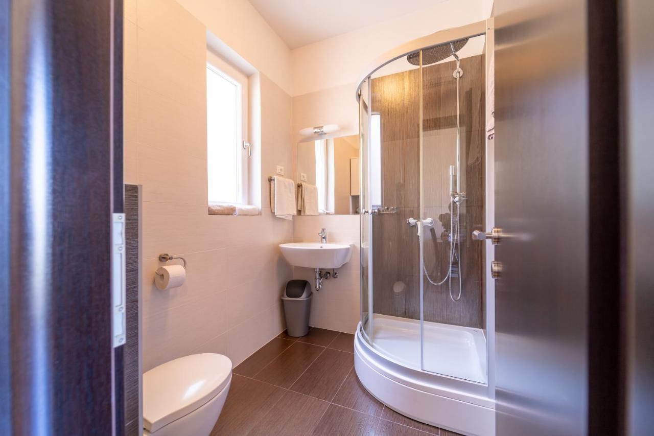 Apartments Naja Split Luaran gambar